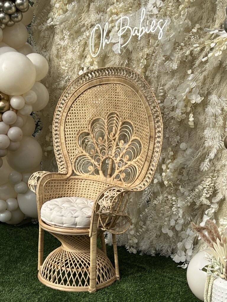 Dallas Peacock Chair Rentals