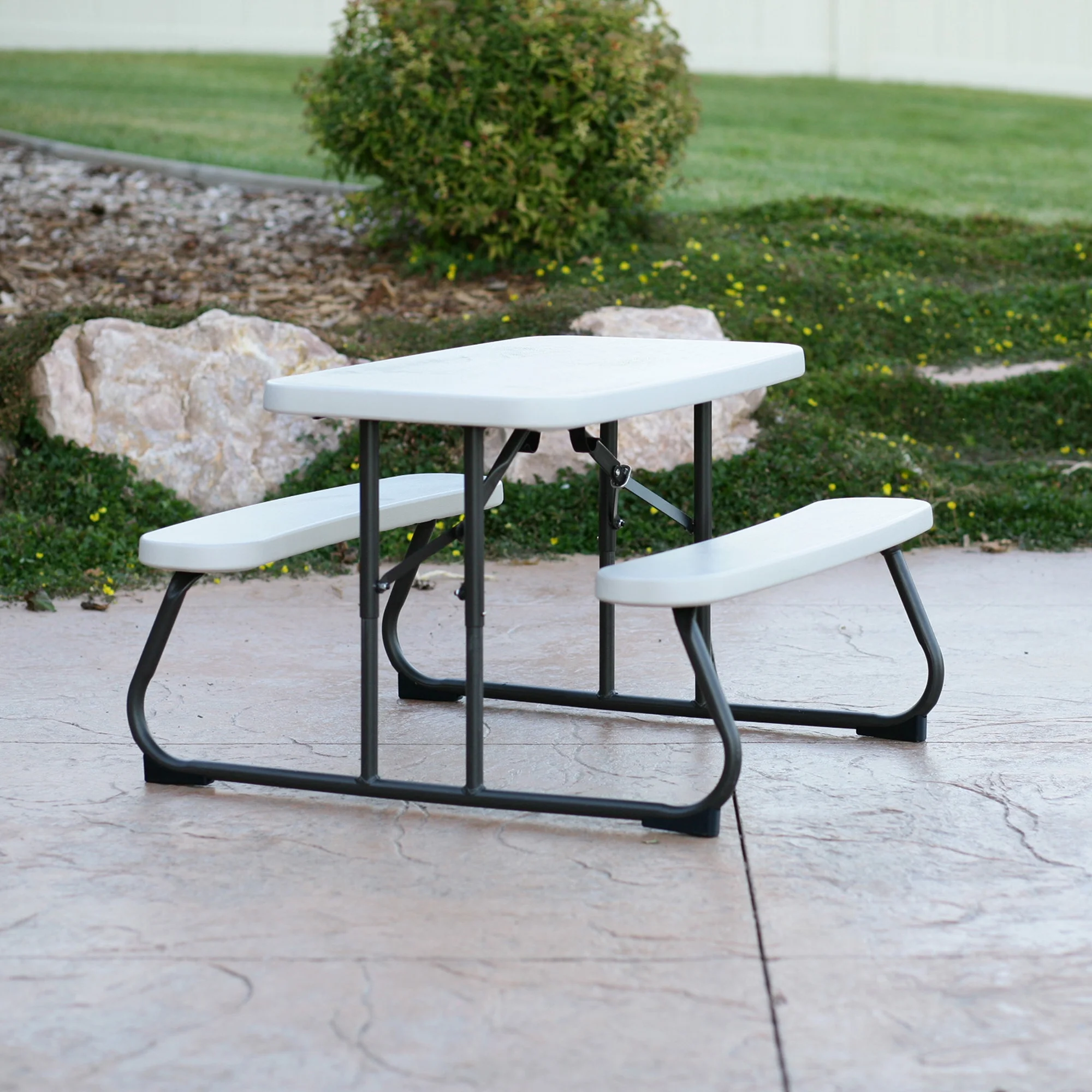 Kids Picnic Table Rentals in Dallas DFW